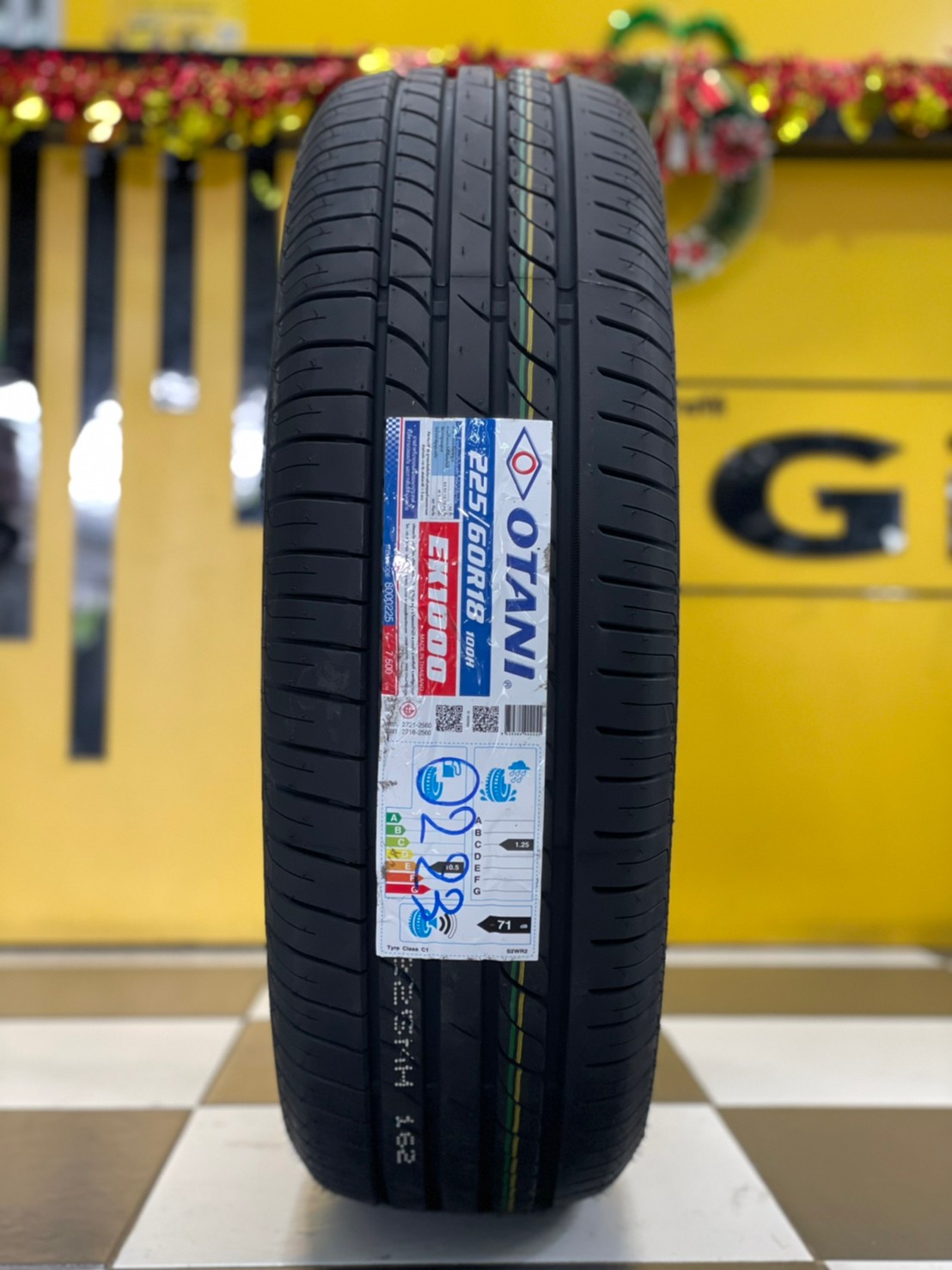 OTANI EK1000 225/60 R18 100H 